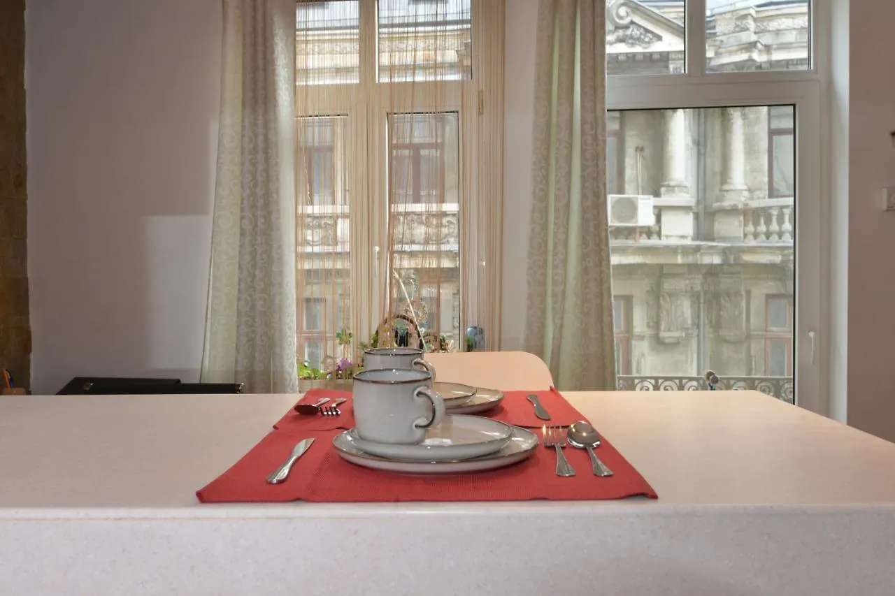 Old Town Apartment Lipscani Bucareste 0*,  Roménia
