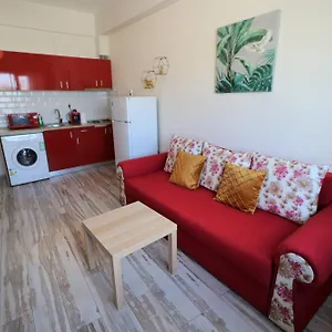 Charming Cozy - Old Town - Free Minibar Appartamento